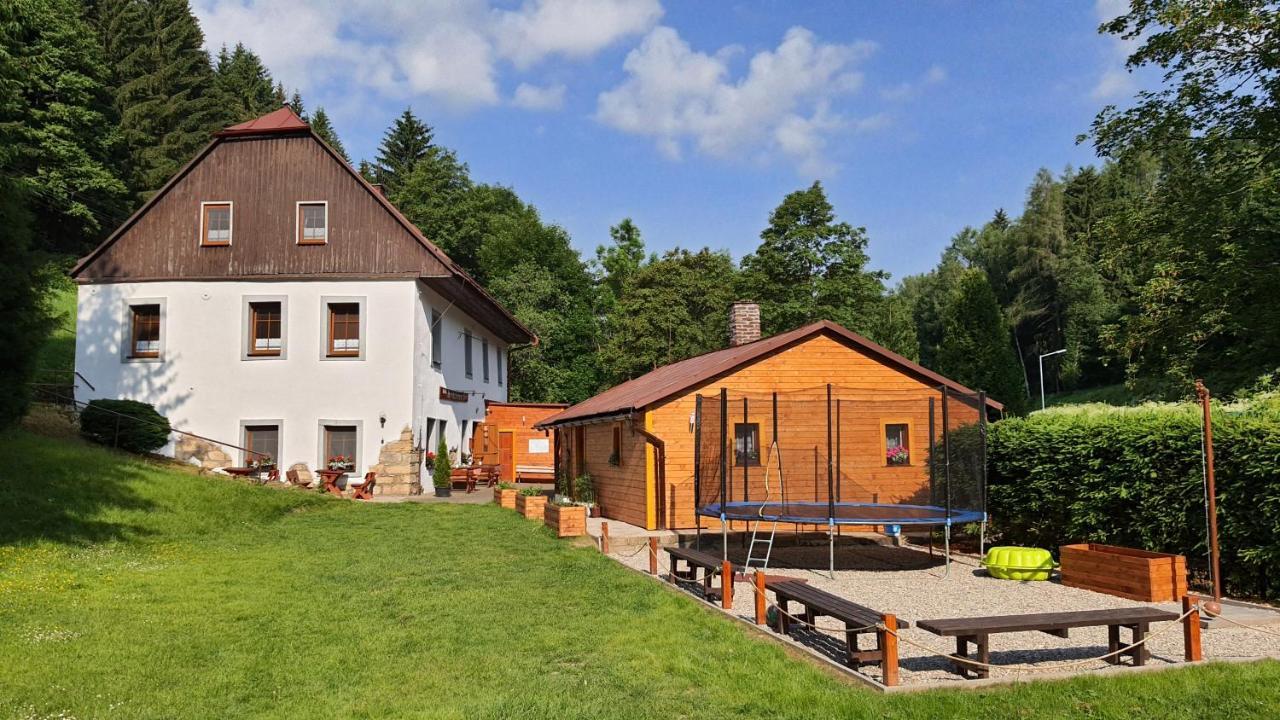 Penzion Ctyrlistek Теплице-над-Метуи Экстерьер фото